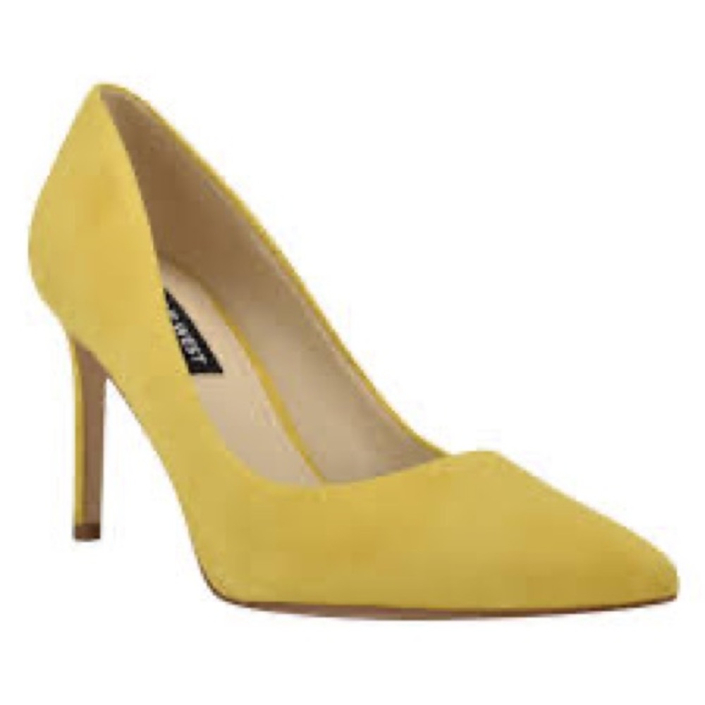 Nine West Ezra Pumps Yellow Suede Size 7